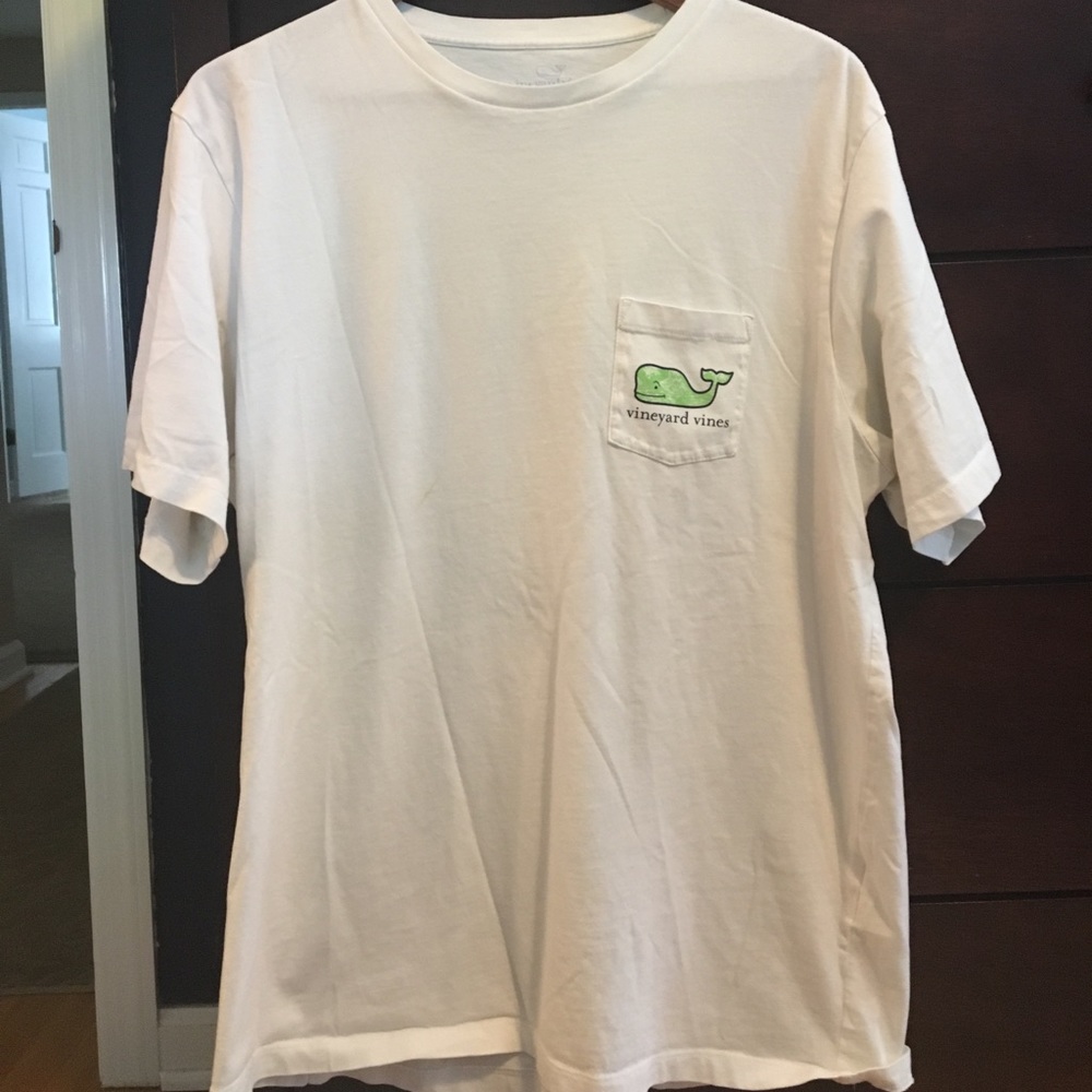 Vineyard Vines White Whale Pocket T-Shirt